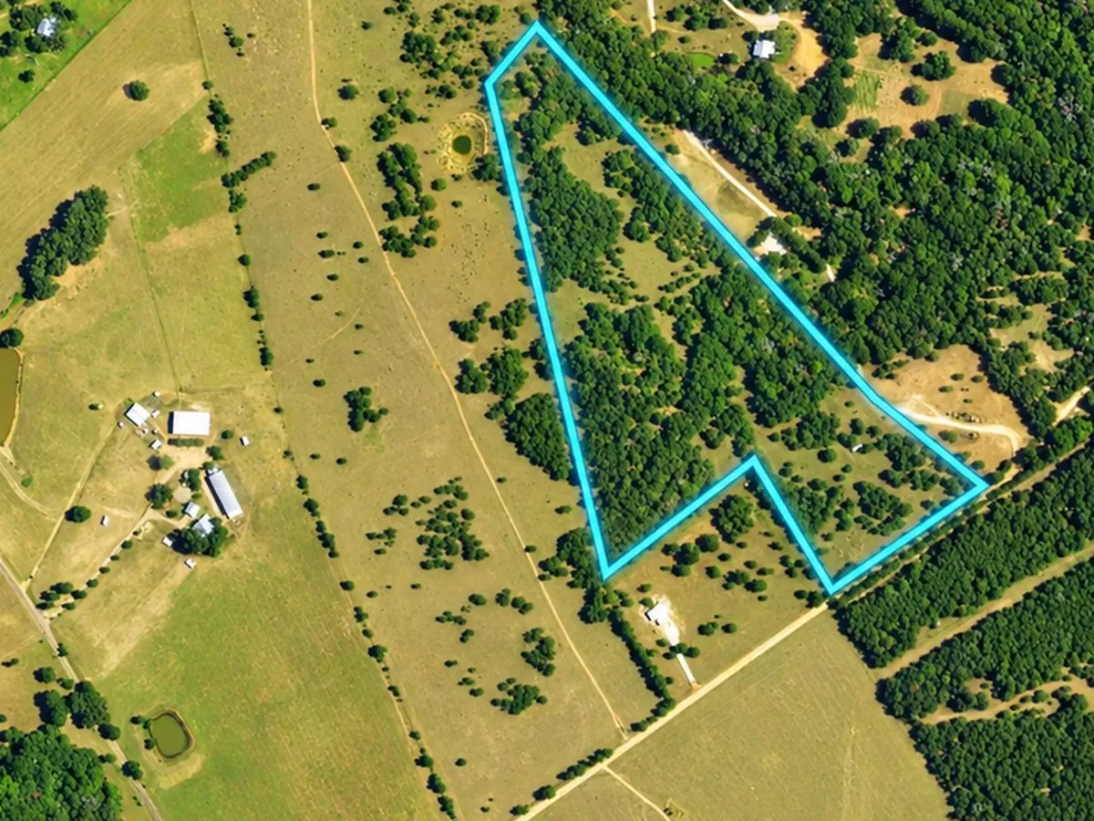 22.21 acres of land for sale in Caldwell, Burleson County, TX