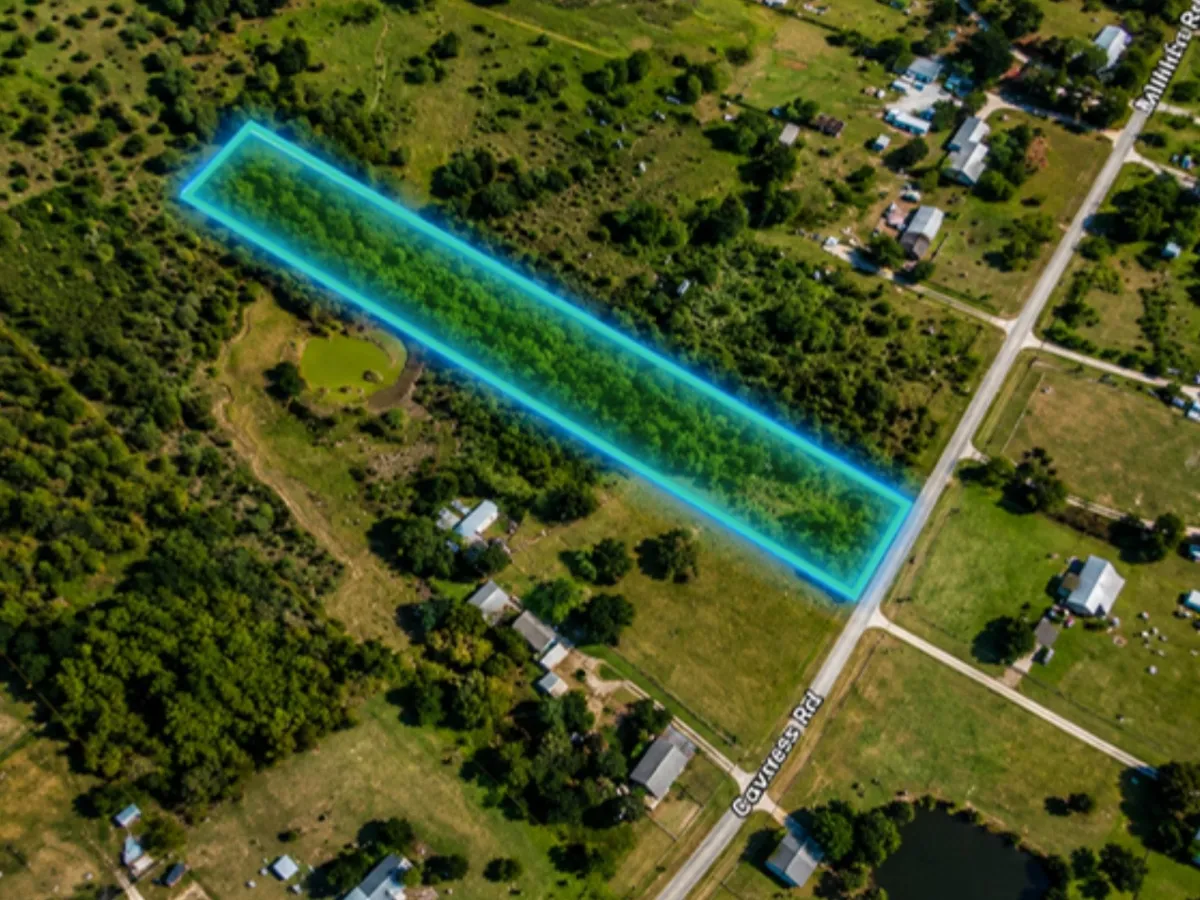 1.93 Acres in Midlothian, Ellis County